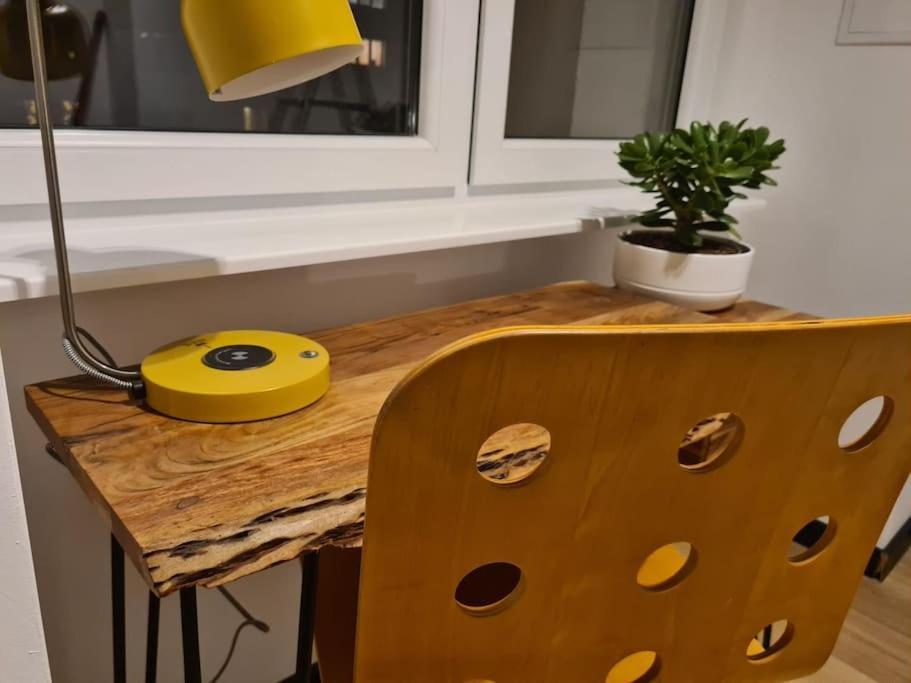 Uroczy Apartament Blisko Centrum - 10 Min Do Plazy Gdyně Exteriér fotografie
