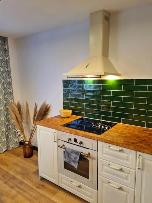 Uroczy Apartament Blisko Centrum - 10 Min Do Plazy Gdyně Exteriér fotografie